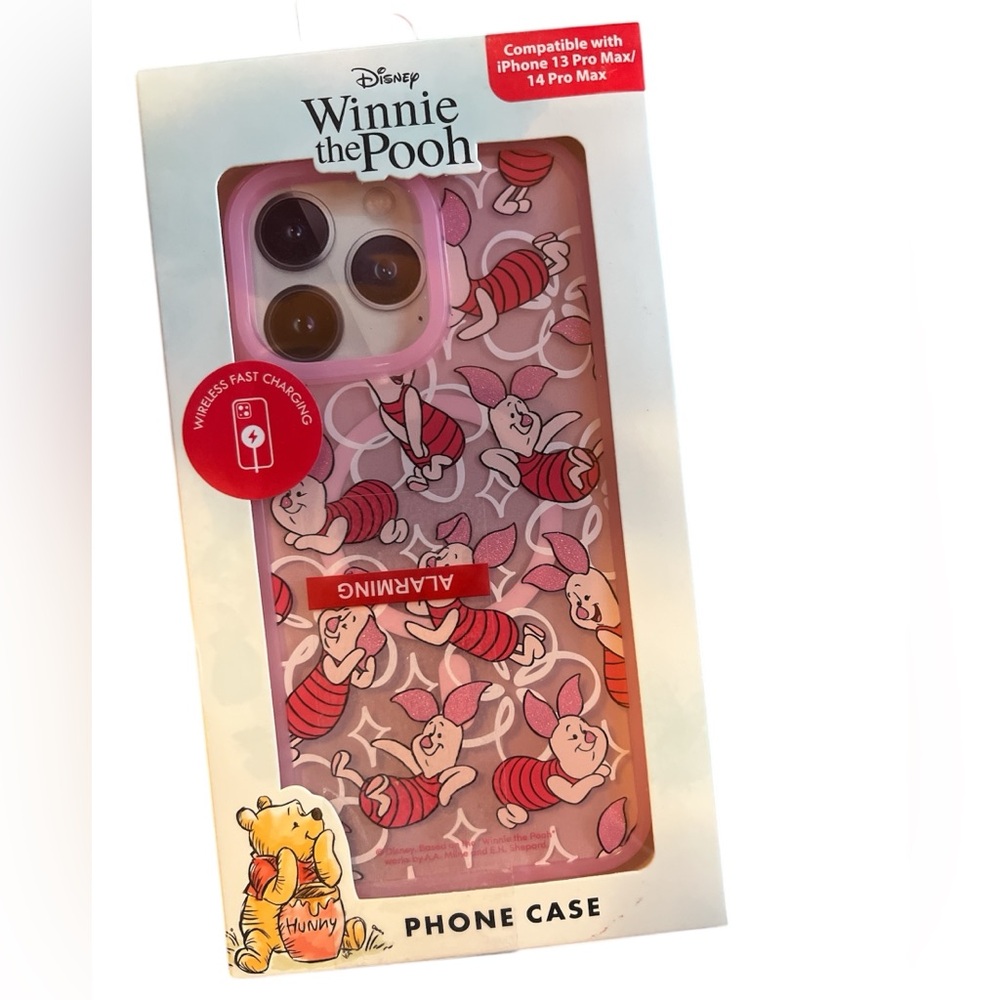 WINNIE THE POOH PIGLET PHONE CASE FOR iPhone 13 PRO MAX/ 14 PRO MAX. NEW IN BOX